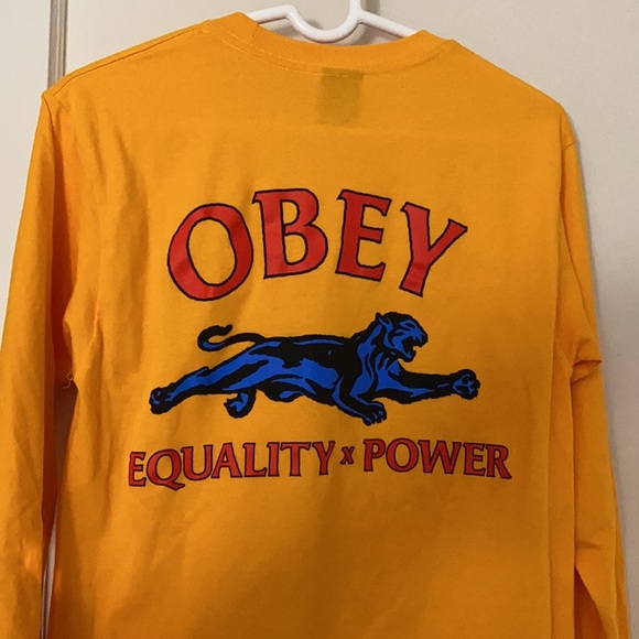 NWOT Obey equality x power gold tee size: S - Picture 8 of 9